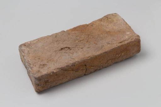 Brick from the wreck of the East Indiaman 't Vliegend Hart