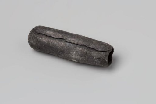 Lead roll from the wreck of the East Indiaman 't Vliegend Hart