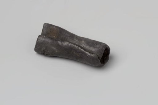 Lead roll from the wreck of the East Indiaman 't Vliegend Hart