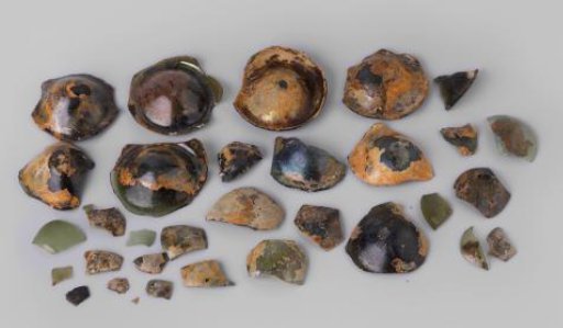 Fragments of Wine Bottles from the Wreck of the East Indiaman 't Vliegend Hart