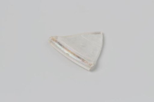Glass shard from the wreck of the East Indiaman 't Vliegend Hart