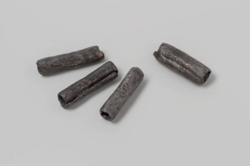 Lead roll from the wreck of the East Indiaman 't Vliegend Hart