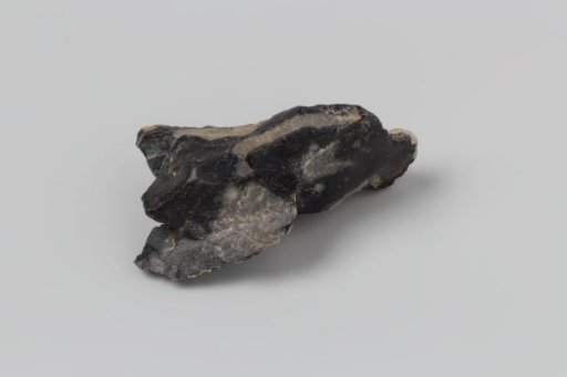 Flint from the wreck of the East Indiaman 't Vliegend Hart
