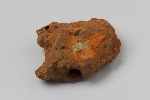 Unknown shape in a concretion from the wreck of the East Indiaman 't Vliegend Hart