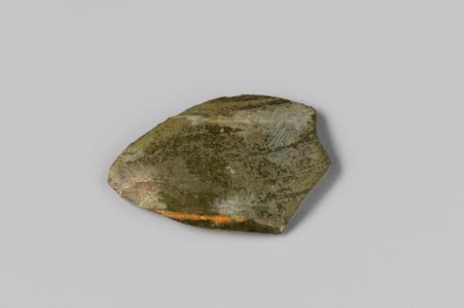 Fragment of a wine bottle from the wreck of the East Indiaman 't Vliegend Hart, lost in 1735