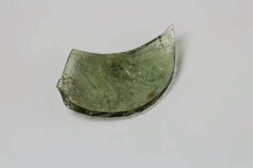 Fragment of a wine bottle from the wreck of the East Indiaman 't Vliegend Hart, lost in 1735