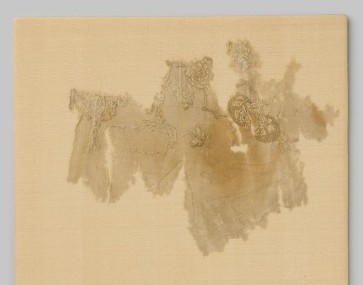 Garment fragment from the wreck of the East Indiaman 't Vliegend Hart