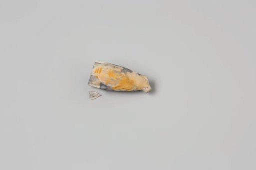 Fragment of a pipe bowl from the wreck of the East Indiaman 't Vliegend Hart