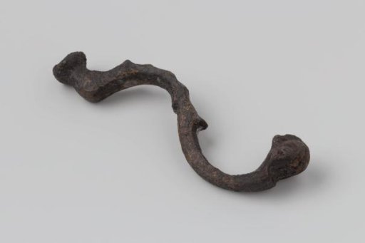 Leg of tableware from the wreck of the East Indiaman 't Vliegend Hart