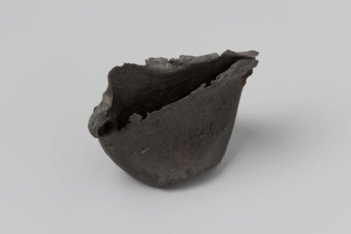 Cup from the wreck of the East Indiaman 't Vliegend Hart