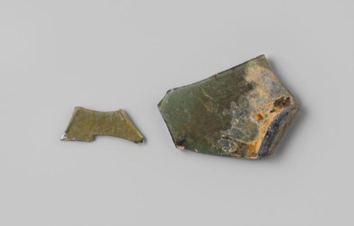 Fragment of a cellar bottle from the wreck of the East Indiaman 't Vliegend Hart