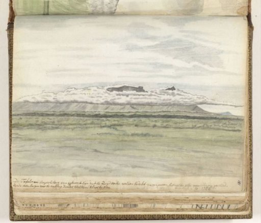 Table and Devil's Mountain seen from the land side