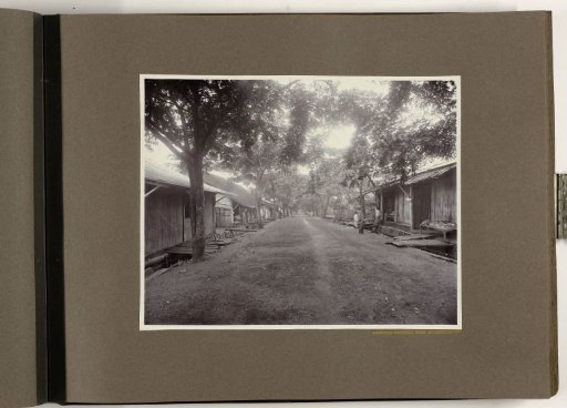 Kampong Njeoran, Old Market Street