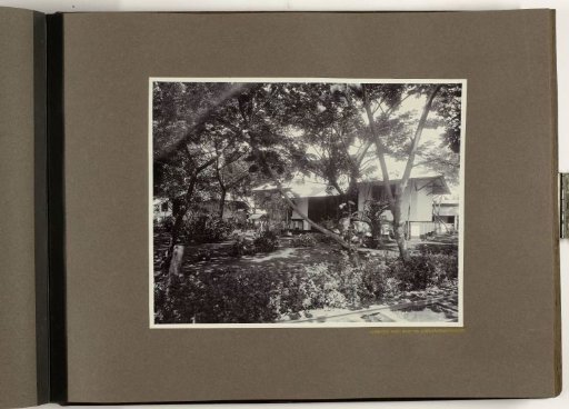 Kampong Kali Banter, employee residences