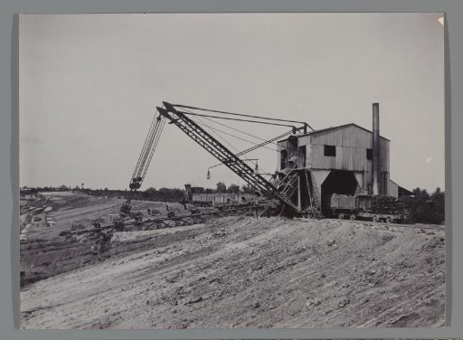Excavator company, mine 36 Soengeiliat