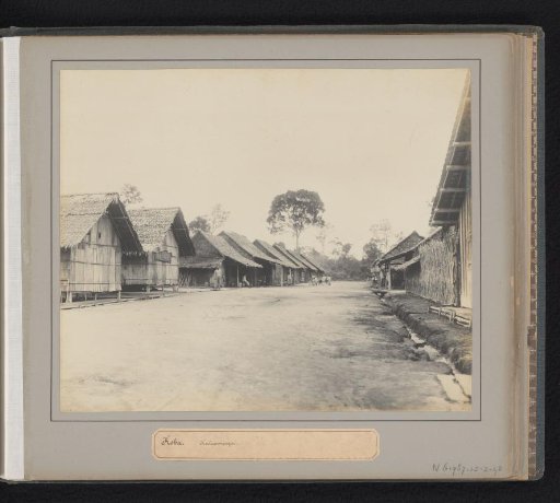 Camp with dwellings for the Chinese contract laborers of the Bangka tin mining in Koba
