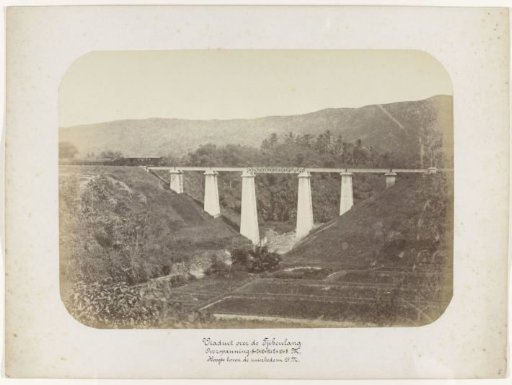Viaduct over the Tjebeulang / Span: 8 + 2 x 10 + 12 + 2 x 10 + 8 M. / Height Above Riverbed 25 M.