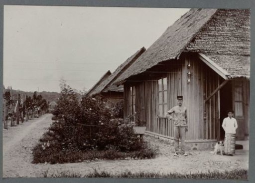 Buildings at Lampahan Camp