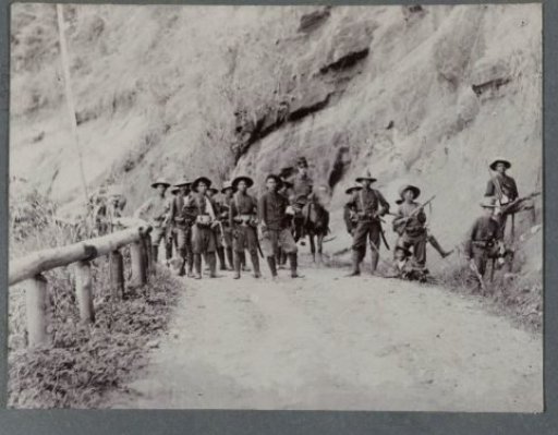 Soldiers on the Gayo Road