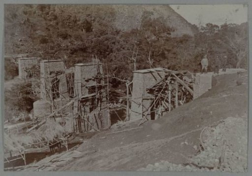 Construction of the Bridge over the Woih ni Enang
