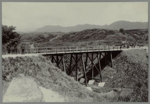 Bridge over the Aroel