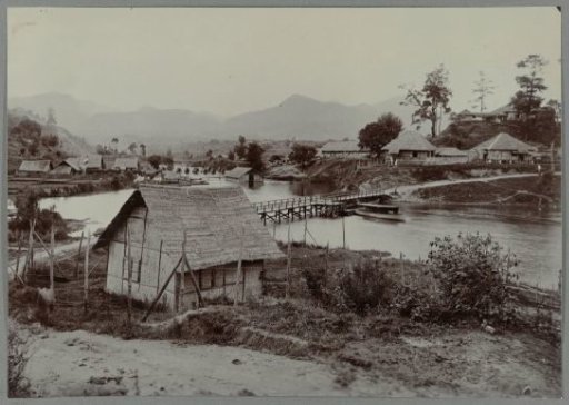 Houses in Takinguen