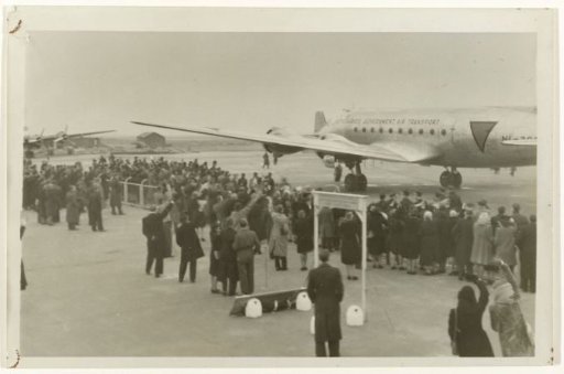 Departure of the first aircraft on the Amsterdam-Curaçao line
