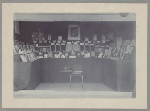 Exhibition by Atjeh Drukkerij in Koeta-Radja in 1911