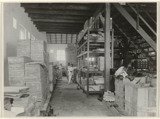 Paper Warehouse