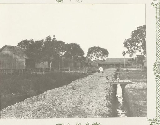 Settlement with Buildings