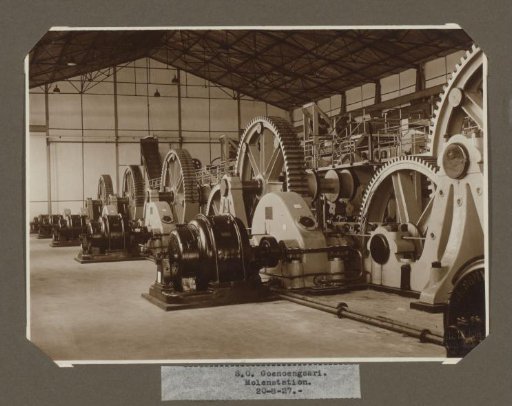 S.O. Goenoengsari. Mill station. 20-8-27.