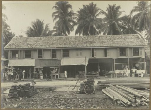 Inauguration of a shop building