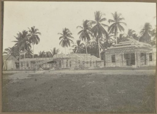 Construction of a building complex