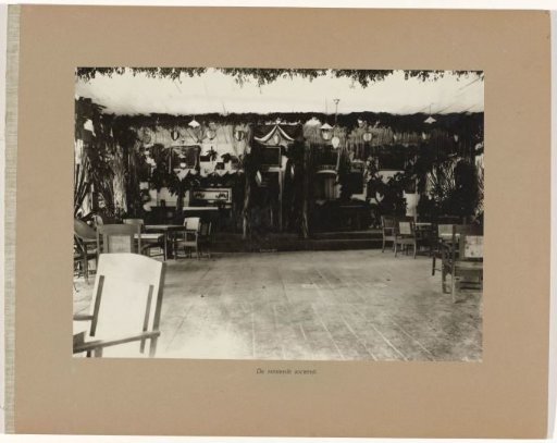 The Decorated Societeit