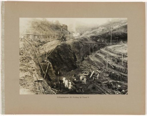Kollong Open-Cast Mine A2 Coal Seam near Tunnel 8