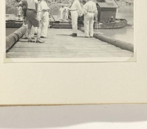 Guests waiting for the boat