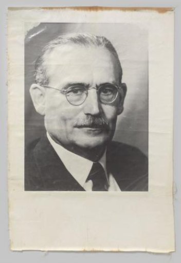 Dr. Willem Drees Printed on Plastic