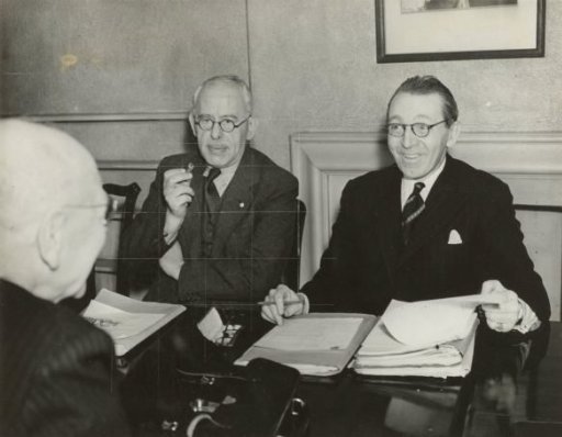 Minister J. van Angeren and Minister H. van Boeijen
