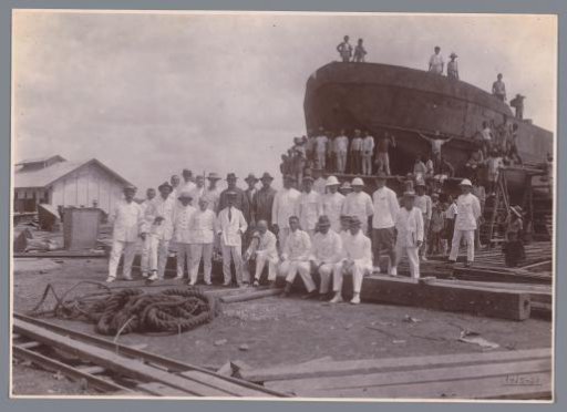 Farewell visit by Chief Engineer Fritzlin