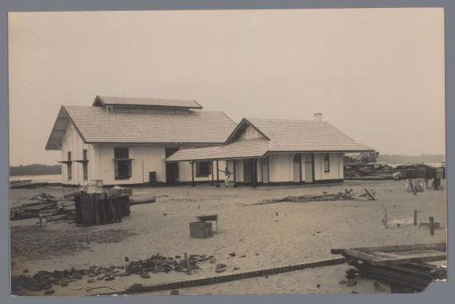 Dwelling house