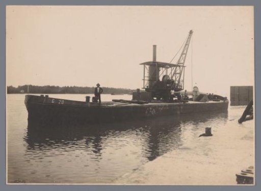 Crane bucket