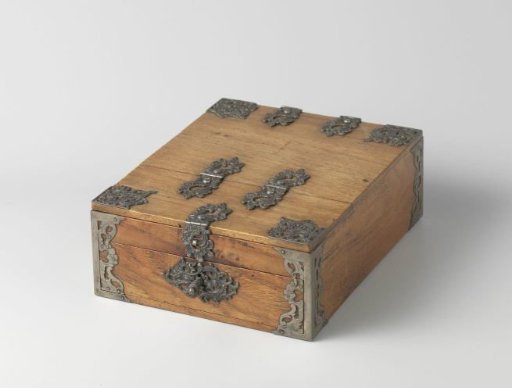 Toilet case