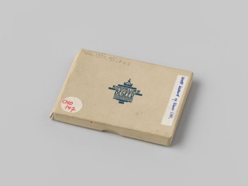 Box belonging to the plaque by F.J. Fuchs and Rens
