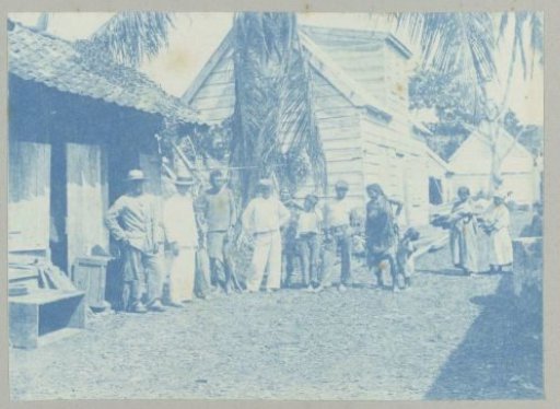 Surinamese Caribs on a courtyard in the Saramaccastraat, Paramaribo