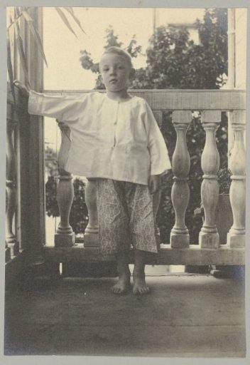 Pim on the Balcony of Oranjestraat