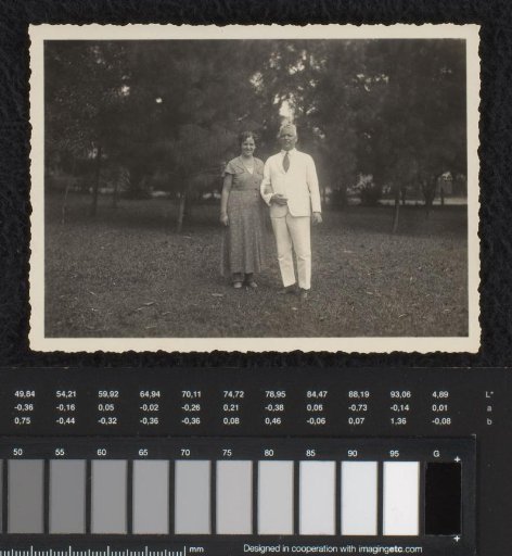 Portrait of Machteld Honig with her husband, 1933