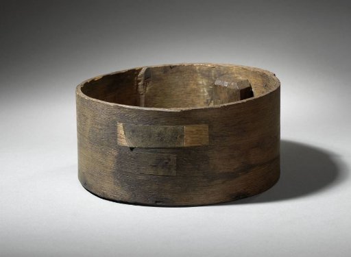 Measure of a 1/16 bushel from Delft