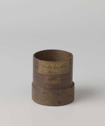 Grain measure of 2 deciliters
