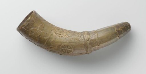 Gunner's powder horn