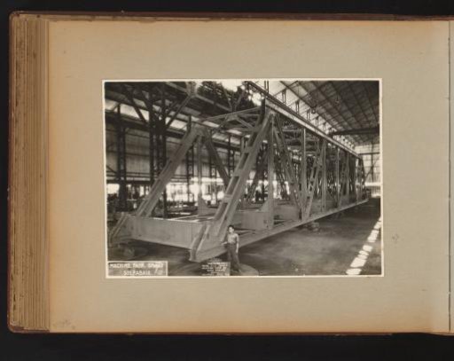 Truss bridge